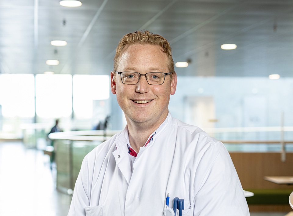 Robin Krol _ Maag-, darm- en leverarts Robin Krol _ Maag-, darm- en leverarts