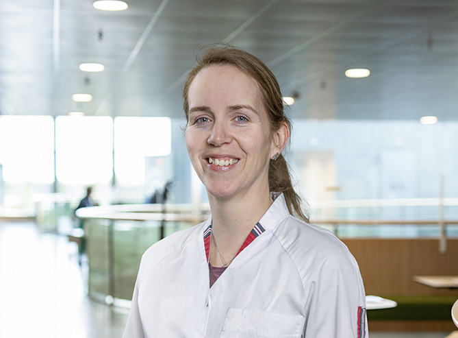 Shylina Van Der Vleuten Kuijpers, klinisch verloskundige Shylina Van Der Vleuten Kuijpers, klinisch verloskundige