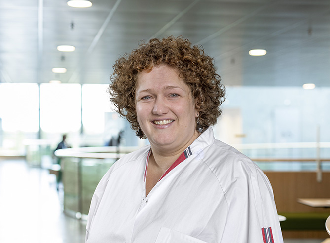 Bonneke Van Dijk De Haan, klinisch verloskundige Bonneke Van Dijk De Haan, klinisch verloskundige